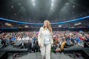 Paloma Valencia se reúne con María Corina Machado a días de las elecciones en Colombia